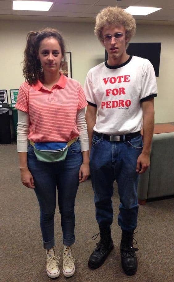 32 Easy Couple Costumes To Copy That Are Perfect For The College