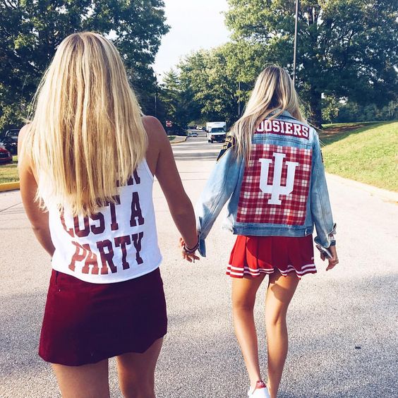 22 Game Day Outfits All College Girls Need To Copy - By Sophia Lee