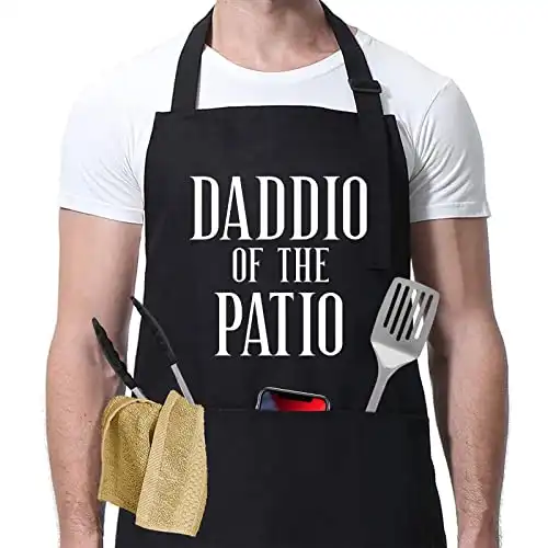 Miracu Grill Apron for Dad - Daddio of The Patio - Dad Gifts from Daughter, Son - Funny Christmas, Birthday Gifts for Dad, Husband, Father in Law, Son, Step Dad, Best Dad - Dad Apron for Grilling BBQ