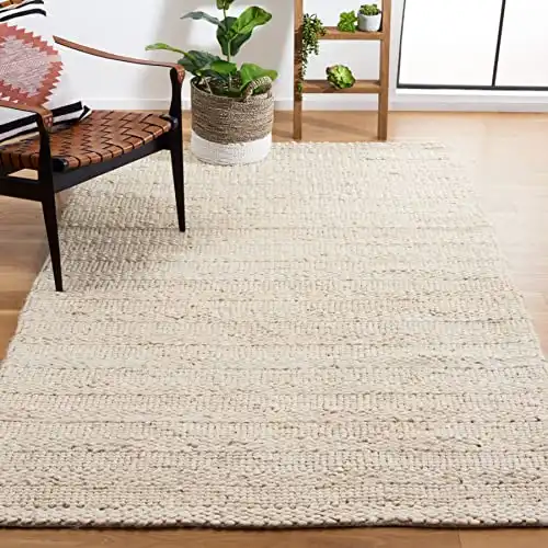 SAFAVIEH Natural Fiber Collection Area Rug - 5' x 8', Bleach, Handmade Braided Woven Jute, Ideal for High Traffic Areas in Living Room, Bedroom (NF212D)