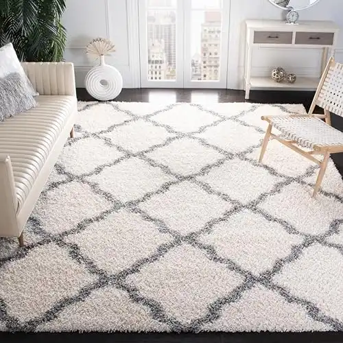 SAFAVIEH Dallas Shag Collection Area Rug - 5'1" x 7'6", Ivory & Grey, Trellis Design, Non-Shedding & Easy Care, 1.5-inch Thick Ideal for High Traffic Areas in Living Room, ...