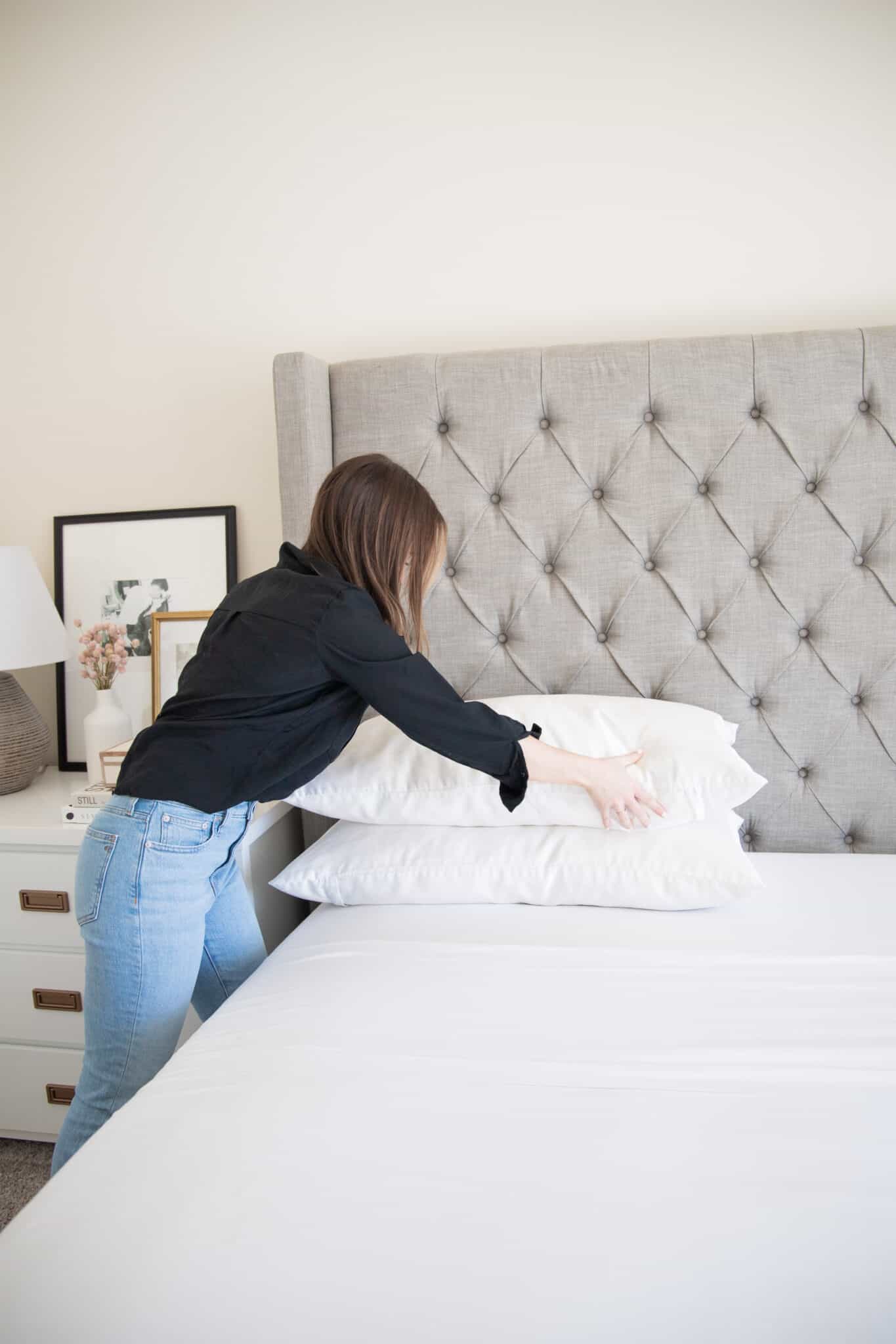 A StepbyStep Guide on How To Make Your Bed Look Expensive (like WAY