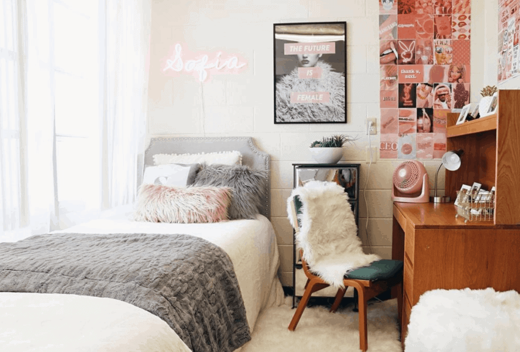 27 Trendiest Dorm Room Ideas 2022 College Students Will Love - By ...