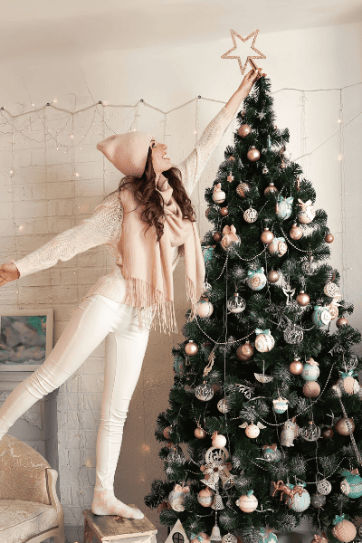 34 Beautiful Christmas Tree Toppers That Will Take Your Tree To The Next Level