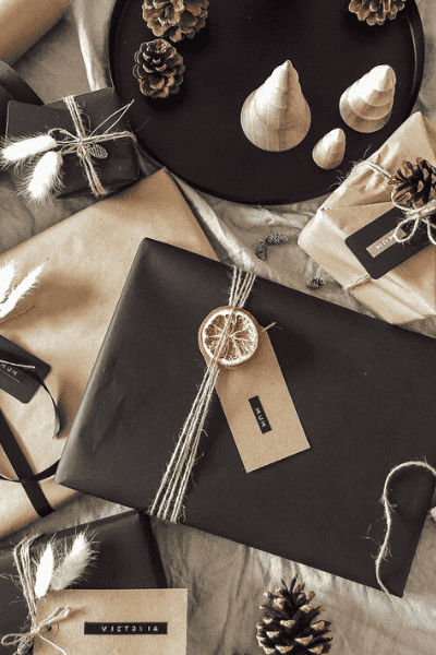 Timeless Floral Black Gift Bag Assortment, 125 Pack | Nashville Wraps