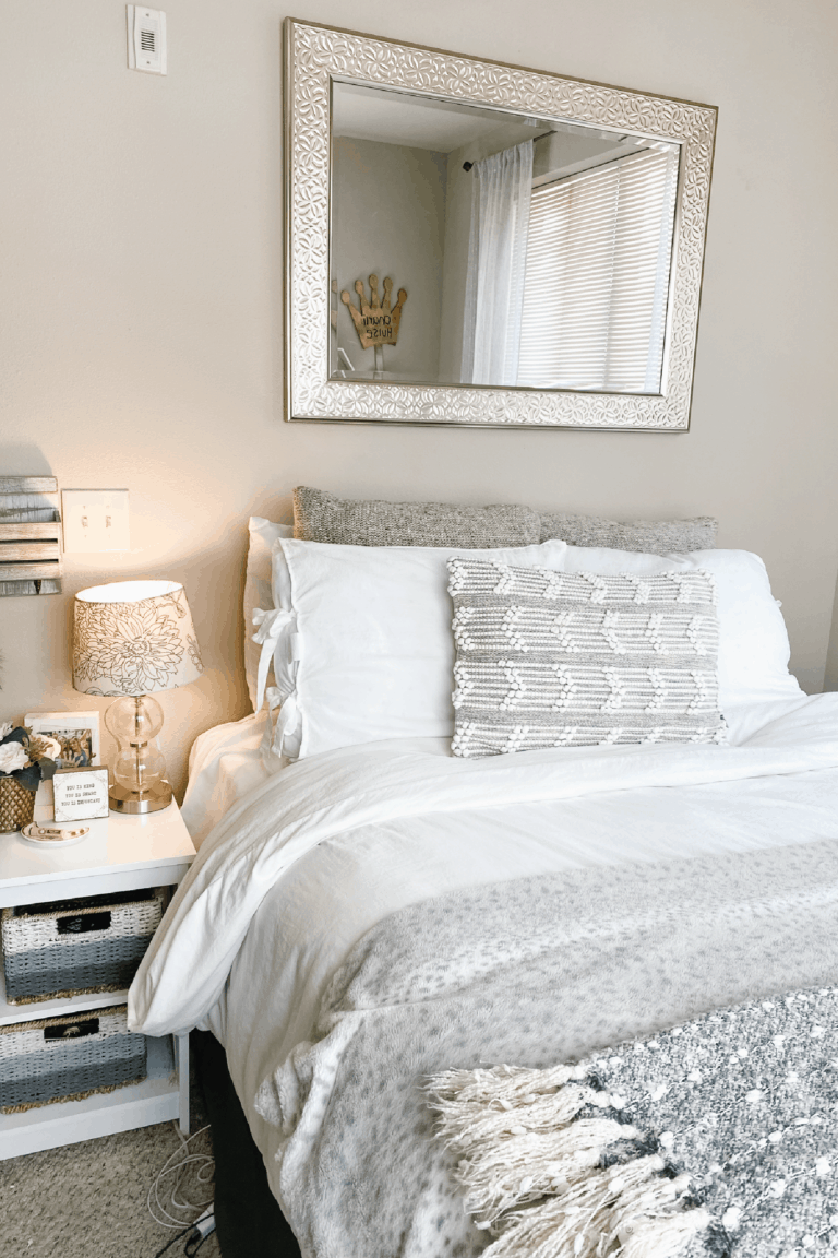 21+ Best College Apartment Bedroom Ideas You Need To Use