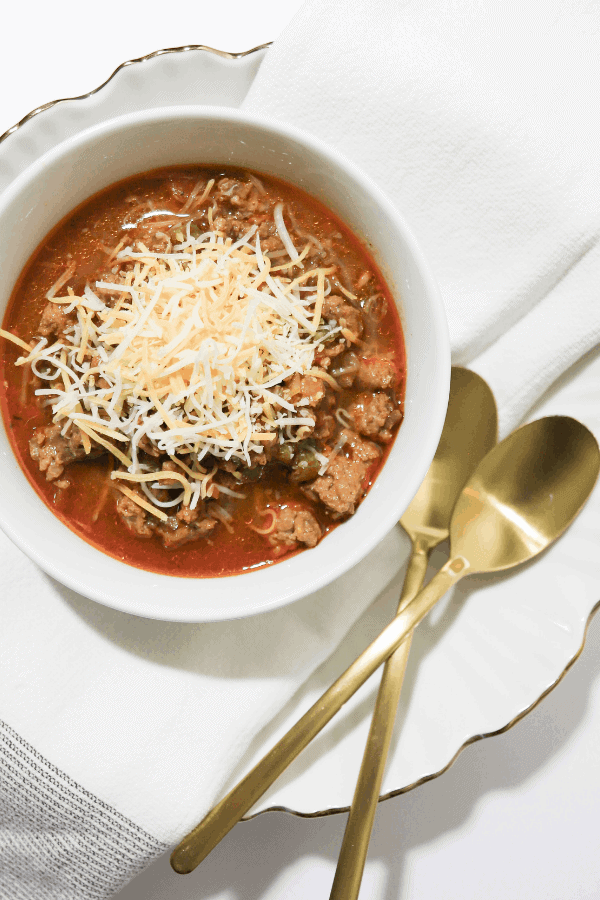 The BEST (and easiest) Crockpot Chili – Courtney’s Famous Chili Recipe