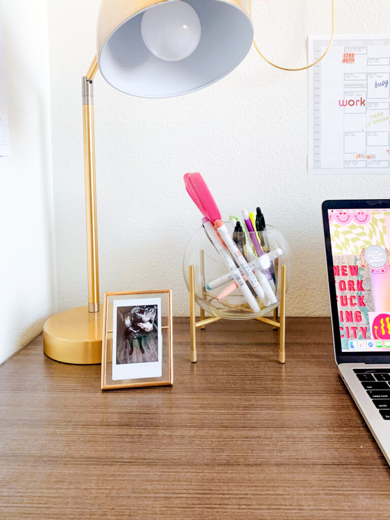 19 Aesthetic Desk Decor Ideas That’ll Make You Actually Want To Work By Sophia Lee