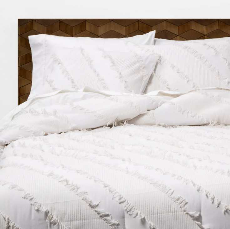 The Absolute Best Target Dorm Bedding You’ll Obsess Over By Sophia Lee
