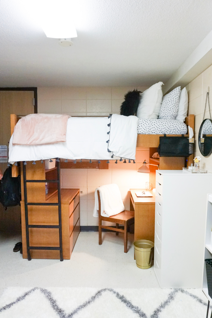 31 Insanely Cute Dorm Room Ideas for Girls To Copy This Year - By ...