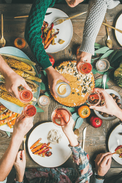 14 Cheap Friendsgiving Party Ideas That Actually Look Expensive