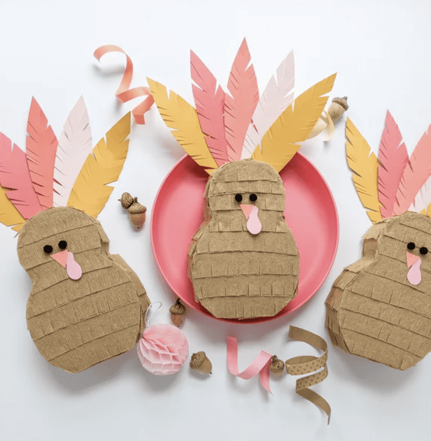 15 Cheap And Insanely Cute Friendsgiving Decor You'll Be Thankful