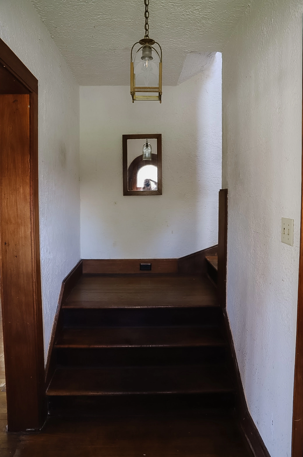 gbogh-house-before