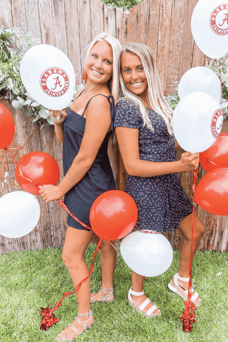 27 Trendy Graduation Party Ideas 2022 Graduates Will Actually Want To Use