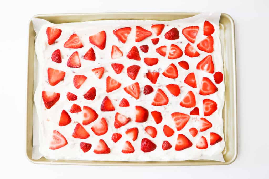 Healthy Frozen Yogurt Bark | Sophia’s Favorite Healthy Dessert Recipe ...