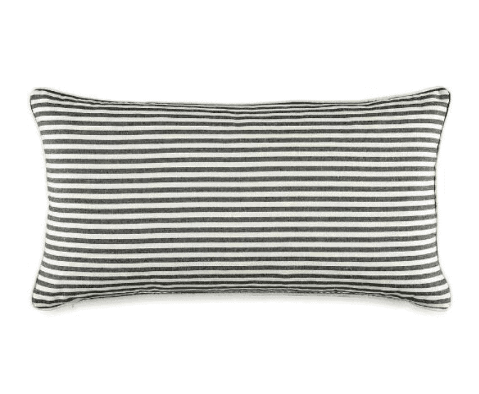 how to style couch pillows to look expensive
