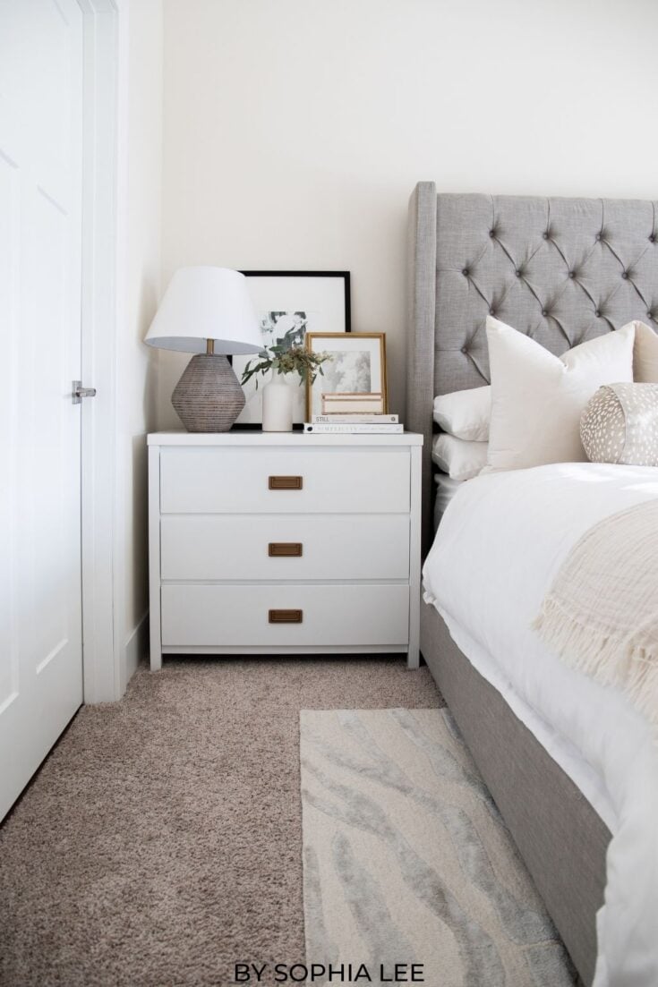 31 Small Apartment Ideas to Make Your Space Feel Bigger - By Sophia Lee