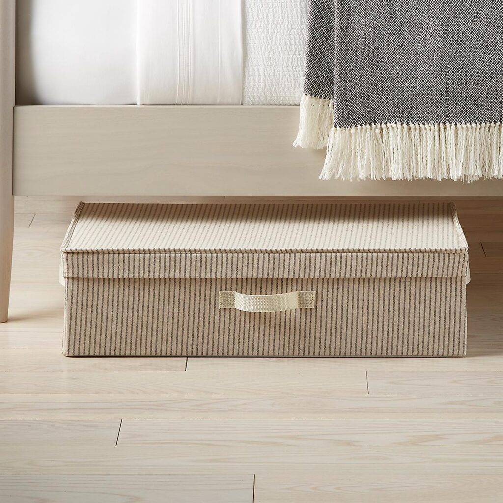 19 Genius Ways To Create Under Bed Dorm Storage By Sophia Lee