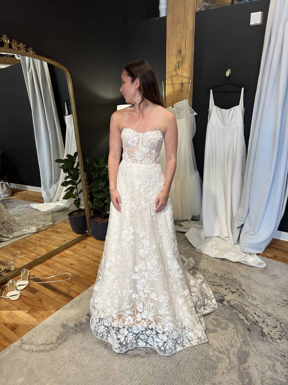 All The Wedding Dress Shopping Details (where we went, things I wish I