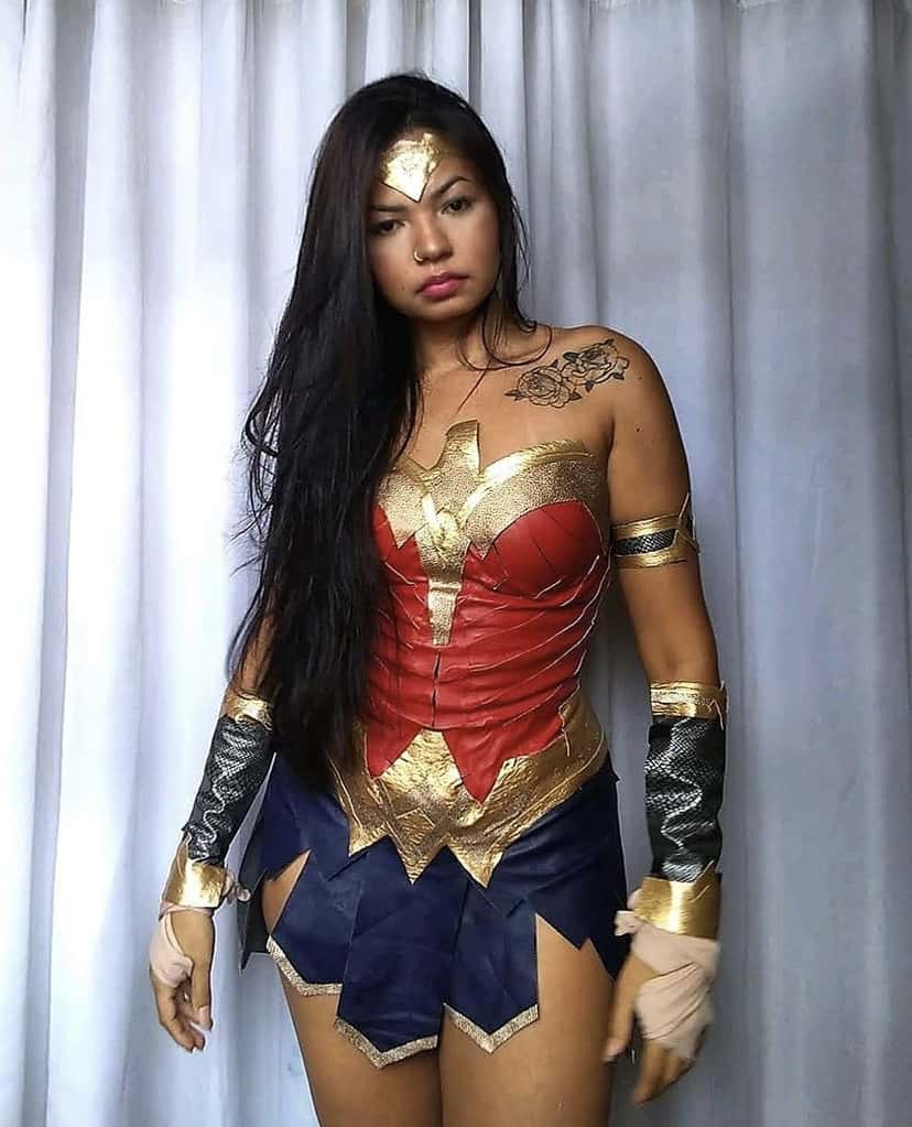 DIY Wonder Woman Costume : r/pics